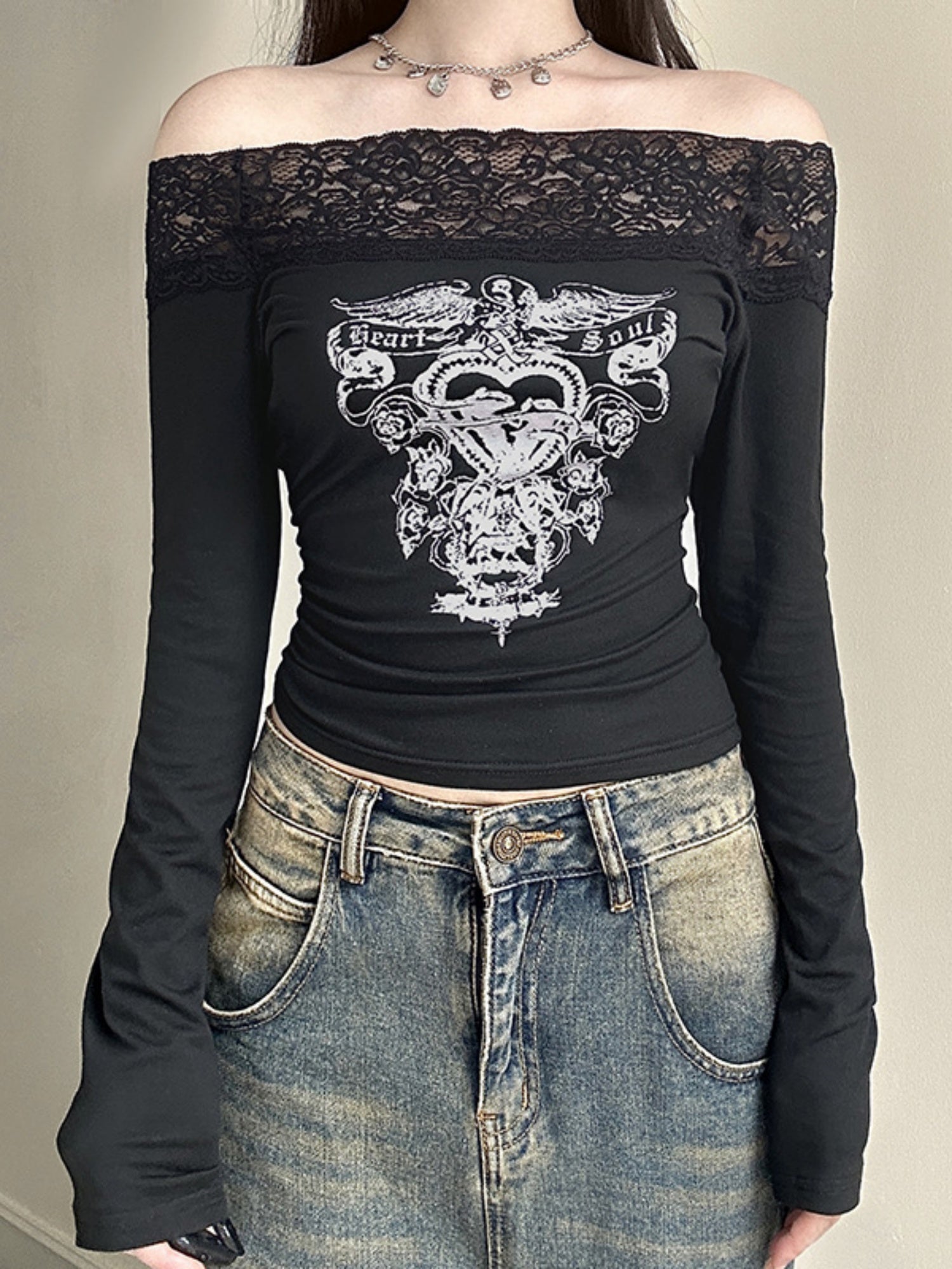 Retro Prints Color-blocked Sexy And Slim Lace Patchwork Off-shoulder Long-sleeved T-shirt