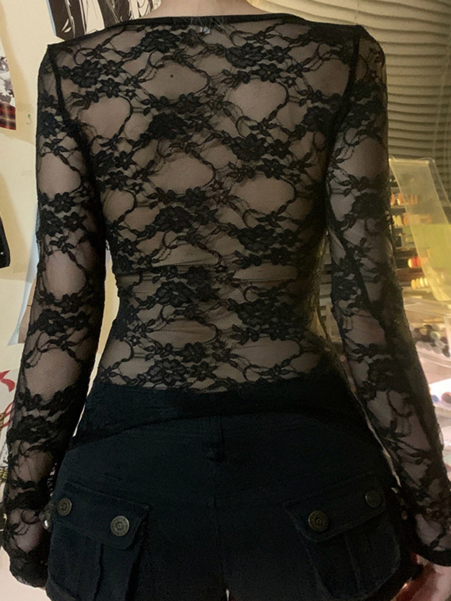 Lace Patchwork Sexy See-through Round Neck And Backless Long-sleeved T-shirt