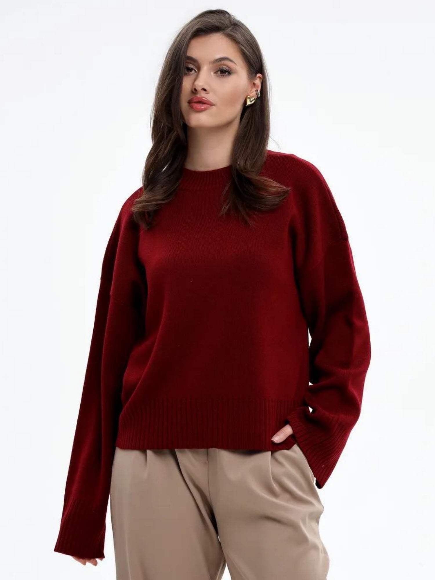 Liber Crew Neck Solid Color Knitted Sweater